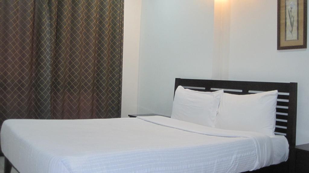 Ibc Hotels & Resorts Pvt. Ltd. バンガロール エクステリア 写真