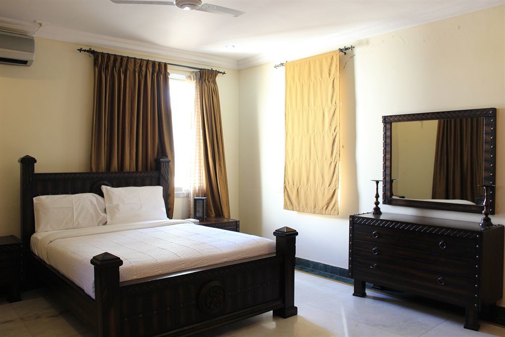 Ibc Hotels & Resorts Pvt. Ltd. バンガロール エクステリア 写真
