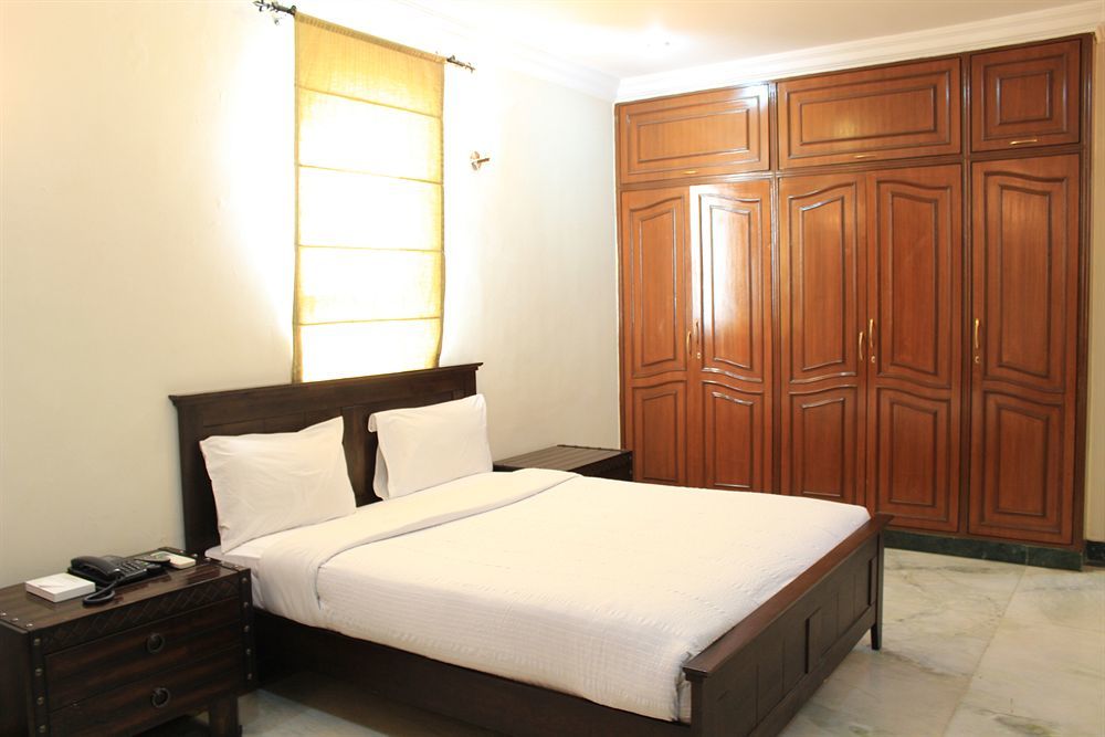 Ibc Hotels & Resorts Pvt. Ltd. バンガロール エクステリア 写真